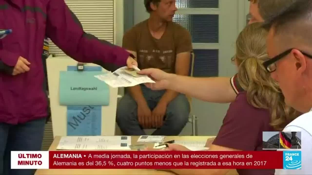 cuantos políticos hay en españa y alemania