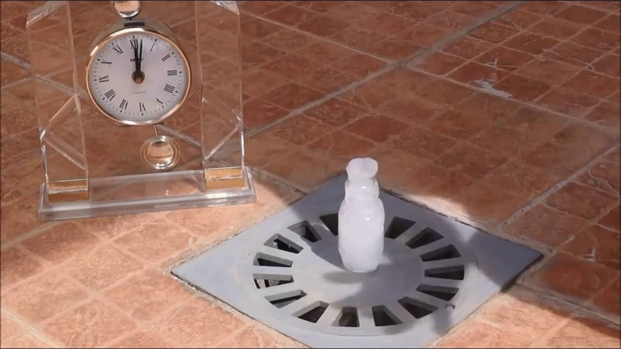 en cuanto tiempo se derrite un cubo de hielo