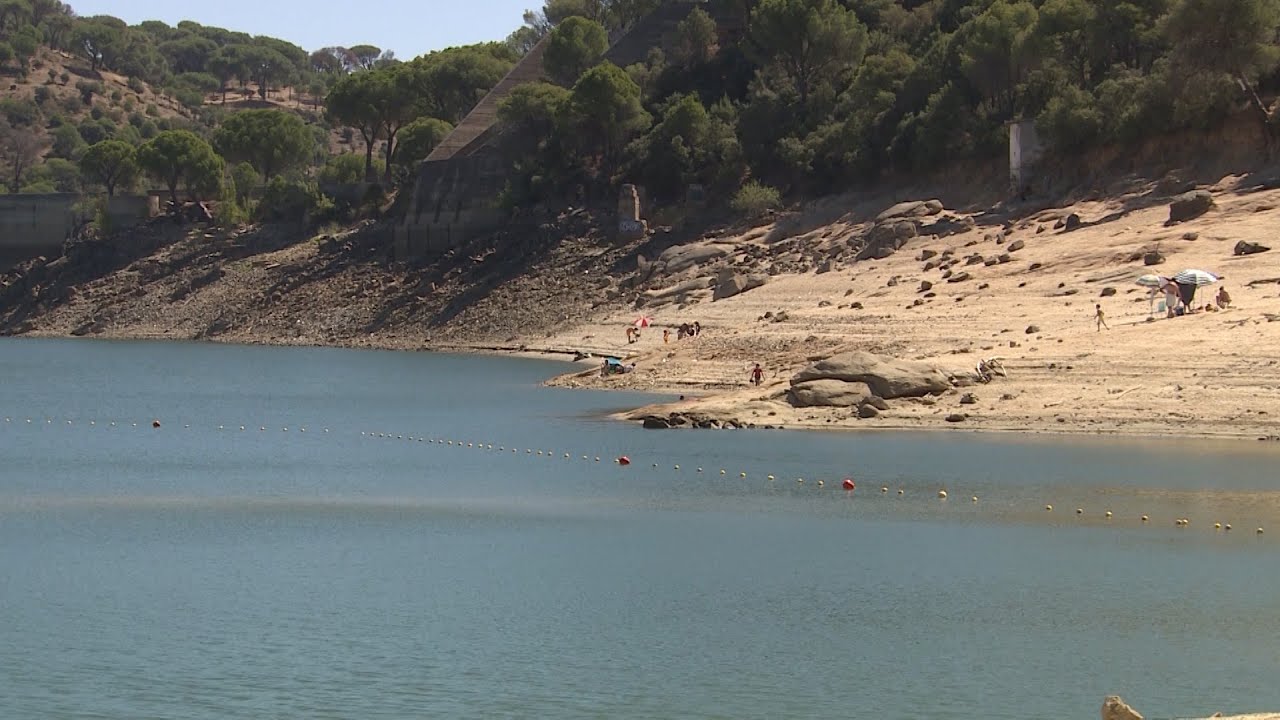 pantano de san juan se puede bañar