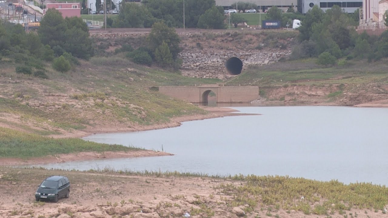 agua embalsada en españa por cuencas