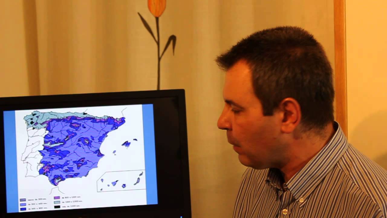 ciudades donde mas llueve en españa