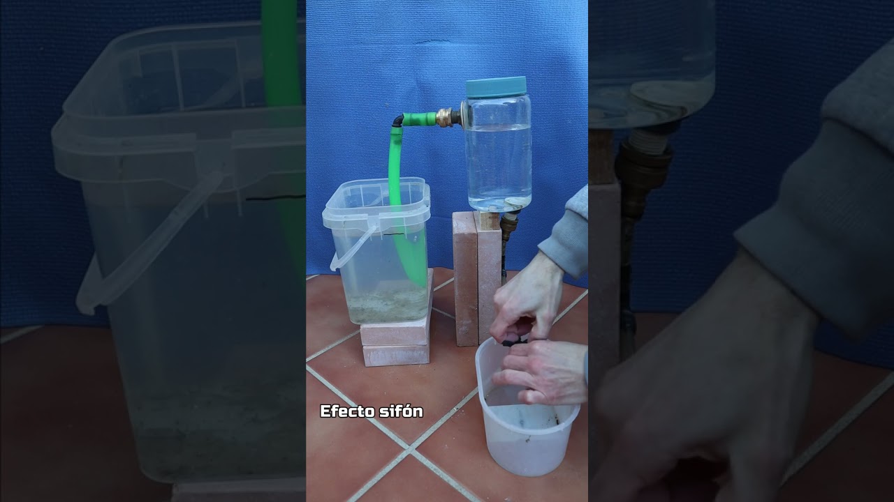 acción de sacar el agua de un lugar